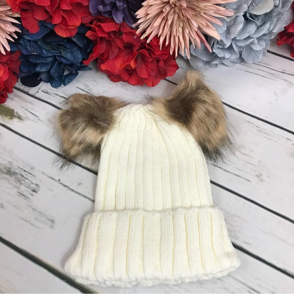 Baby/Toddler White Knit Beanie and Scarf Set with Pom Poms - Picture 10 of 16